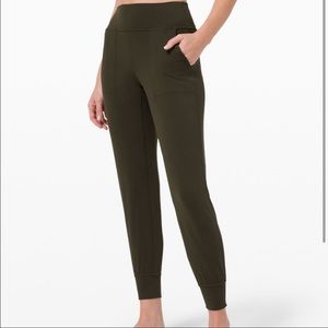 GREEN ALIGN JOGGERS